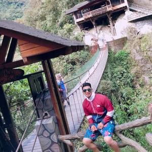 Meet your Posher, Daniel